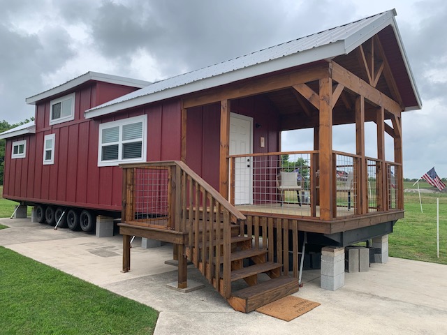 Image of a tiny home rental at Port Arthur RV resort