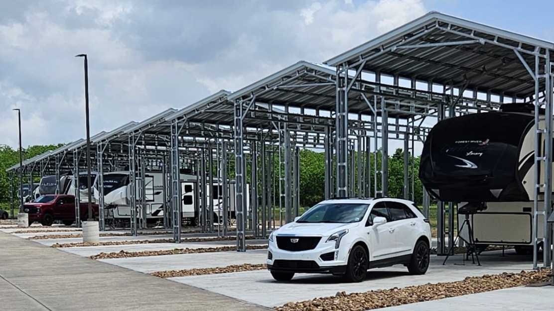 Back-In Covered RV Space at Port Arthur RV Resort